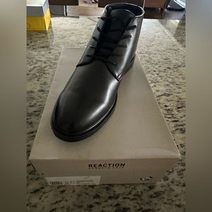 kenneth cole parker chukka nib